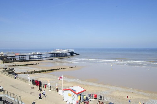 6 Bed in Cromer (oc-1996)
