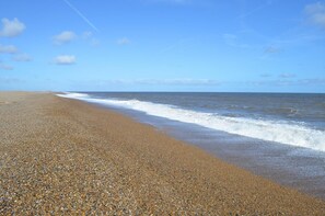 Beach - 3 Bed in Salthouse (oc-2002) (Salthouse)