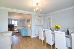 Dining - 4 Bed in Padstow (oc-p00759) (Padstow)