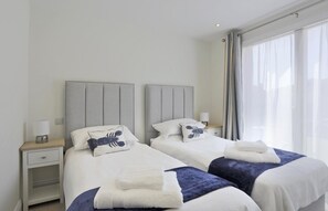 Iron/ironing board, free WiFi, bed sheets - 2 Bed in Southwold (oc-8lt) (Southwold)