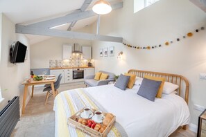 1 bedroom, iron/ironing board, free WiFi, bed sheets - 1 Bed in Abergele (oc-bow134) (Llanfair Talhaiarn)