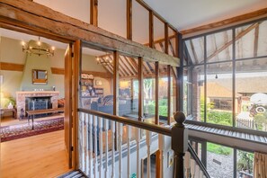 Interior - 2 Bed in Runham (oc-1995) (Runham)