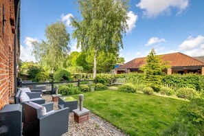 Terrace/patio - 2 Bed in Runham (oc-1995) (Runham)