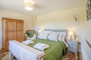 3 Schlafzimmer, BĂŒgeleisen/BĂŒgelbrett, Reisekinderbett, kostenloses WLAN