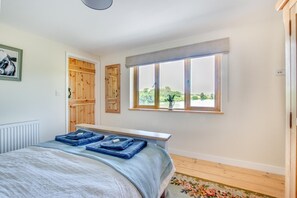 Bügeleisen/Bügelbrett, kostenloses WLAN, Bettwäsche