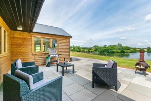 3 Bed in Bassaleg (oc-bow138)