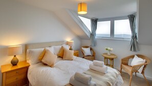 5 Schlafzimmer, Bügeleisen/Bügelbrett, Reisekinderbett, kostenloses WLAN