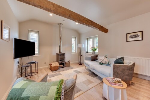 1 Bed in Middleton (oc-stbc)