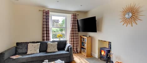 Fernseher, Kamin