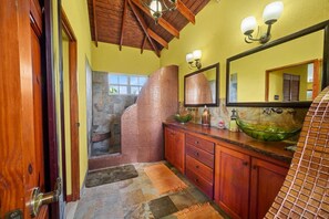 Spa - Serenity Villa - by Zenbreak (Speightstown)