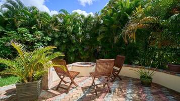 House, 4 Bedrooms, Garden View | Garden