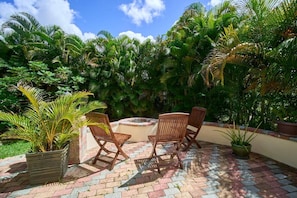 Garden - Serenity Villa - by Zenbreak (Speightstown)
