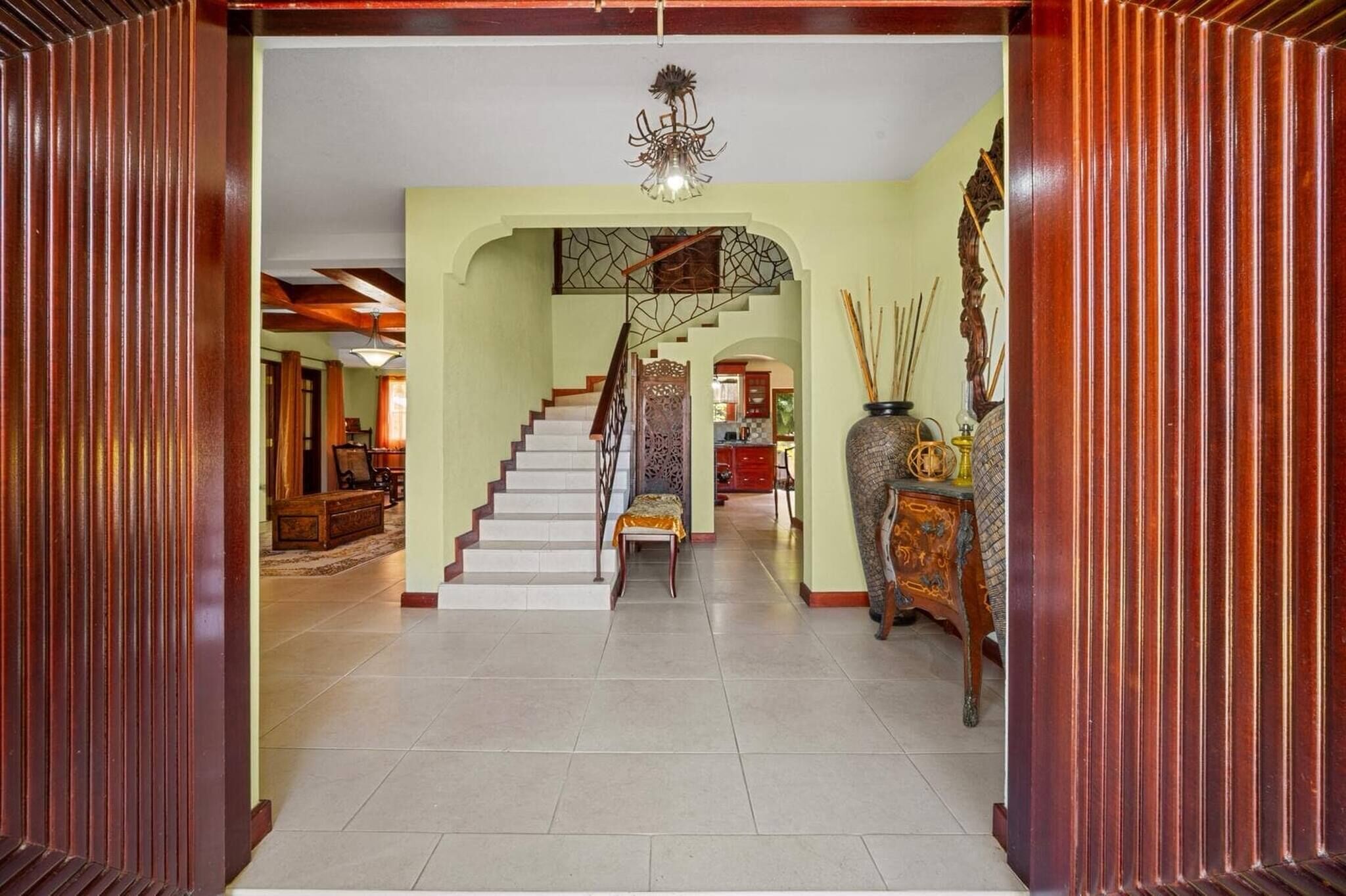 Rumah, 4 kamar tidur, pemandangan kebun | Interior