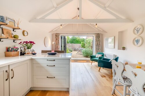 2 Bed in Holt (oc-2027)
