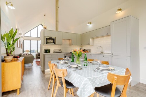 3 Bed in Bamburgh (oc-w31886)