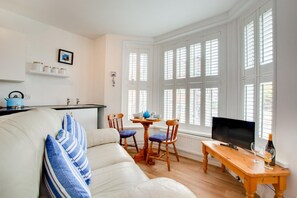 TV - 1 Bed in Sheringham (oc-2033) (Sheringham)