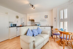 TV - 1 Bed in Sheringham (oc-2033) (Sheringham)
