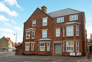 Exterior - 1 Bed in Sheringham (oc-2033) (Sheringham)