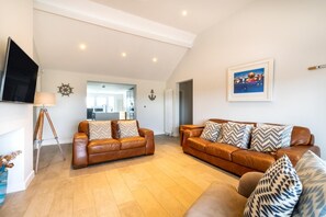 TV - 3 Bed in Beadnell (oc-gd1567) (Beadnell)