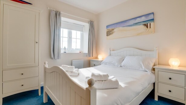 3 chambres, lit parapluie, Wi-Fi gratuit, draps fournis