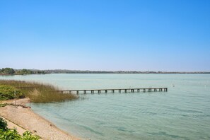 Vue sur le lac