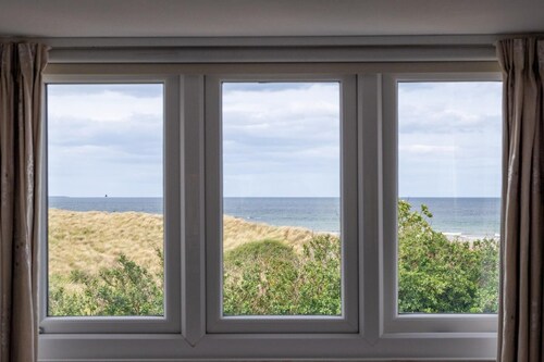 4 Bed in Bamburgh (oc-gd1264)