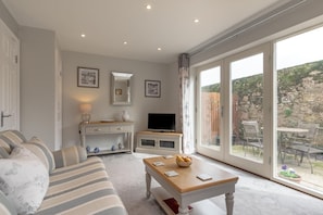 TV - 2 Bed in Beadnell (oc-gd0376) (Beadnell)