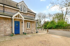 Exterior - 2 Bed in Beadnell (oc-gd0376) (Beadnell)