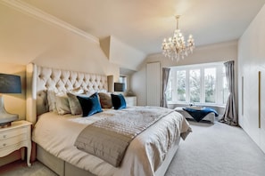 Iron/ironing board, travel cot, free WiFi, bed sheets - 6 Bed in Worthing (oc-w31944) (Worthing)