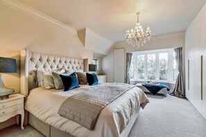Iron/ironing board, travel cot, free WiFi, bed sheets - 6 Bed in Worthing (oc-w31944) (Worthing)