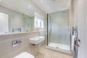 Towels - 2 Bed in Bamburgh (oc-gd0462) (Bamburgh)