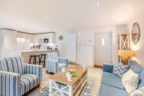 TV - 2 Bed in Bamburgh (oc-gd0462) (Bamburgh)