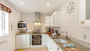 Private kitchen - 3 Bed in Belford (oc-gd0144) (Adderstone with Lucker)