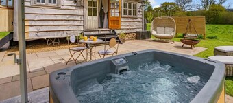 1 Bed in Brecon (oc-t31948)