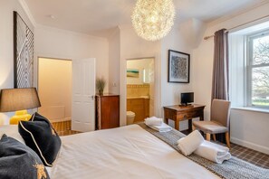 Free WiFi, bed sheets - 4 Bed in Bamburgh (oc-gd1297) (Bamburgh)