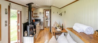 1 Bed in Bronllys (oc-t31949)