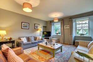 TV - 3 Bed in St. Levan (oc-p00784) (Saint Levan)