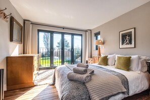 Iron/ironing board, free WiFi, bed sheets - 5 Bed in Walberswick (oc-lev) (Walberswick)