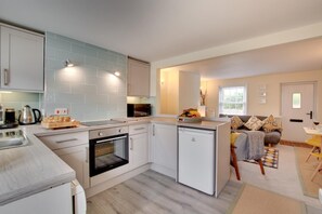 Microwave, oven, dishwasher, high chair - 1 Bed in West Runton (oc-2042) (West Runton)