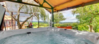 4 Bed in Denbigh (oc-bow145)