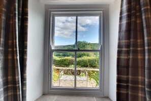 Interior - 2 Bed in Low Row (oc-ds059) (Haworth)