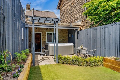 1 Bed in Darley Dale (oc-w32014)