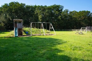 Children's area - 5 Bed in Briston (oc-2005) (Briston)