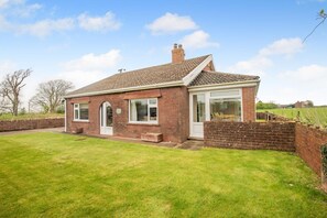 Exterior - 3 Bed in Aspatria (oc-w31951) (Hayton)