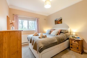 Free WiFi, bed sheets - 3 Bed in Aspatria (oc-w31951) (Hayton)