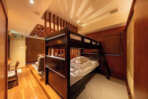 Living area - Hotaru Tatami flooring  (Tokyo)