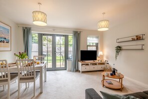 TV - 2 Bed in Mundesley (oc-r31875) (Mundesley)
