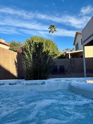 Terrace/patio - Walk to Sabino Canyon Trails, 4Bd Home with Hot Tub (Tucson)