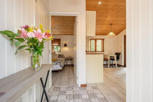 1 Bed in Milton Abbas (oc-w32019)