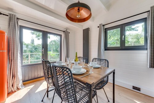 2 Bed in Stradbroke (oc-wopl)